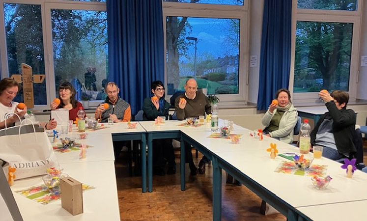 Frische Orangen für die Huntington- Selbsthilfe Gruppe Aachen