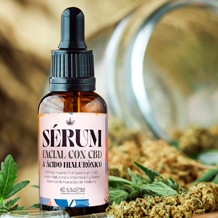 Bio Serum mit Hyaluronsäure und CBD aus Mallorca