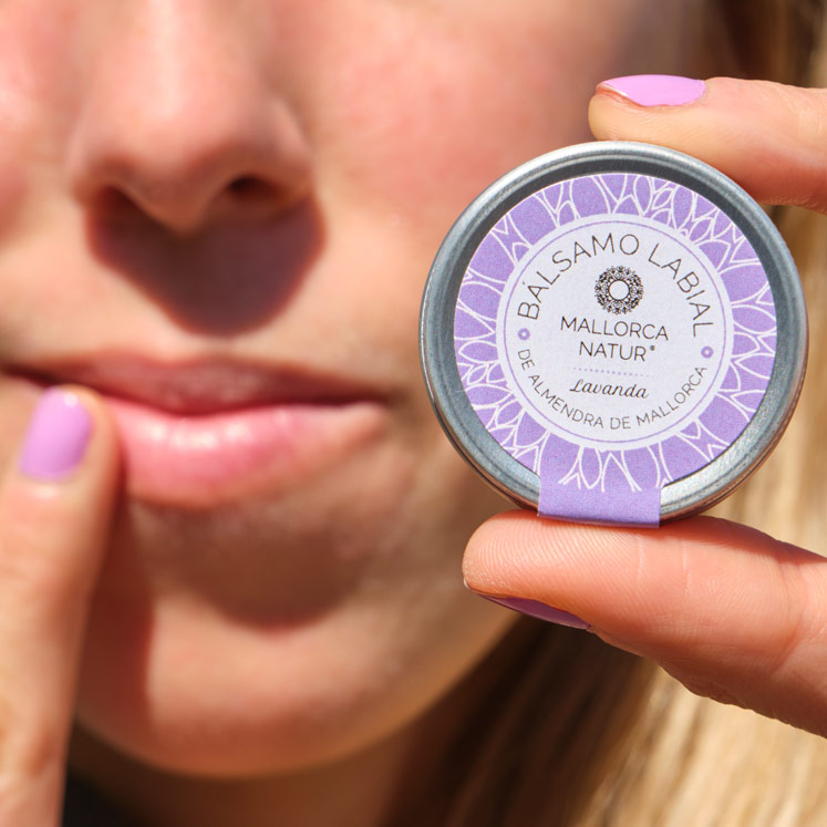 Organic lip balm almond & lavender Jabón de Mallorca