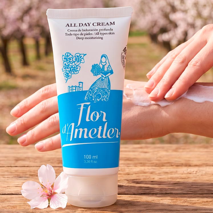 Crema de cuerpo con aceite de Almendra- Flor d´Ametler
