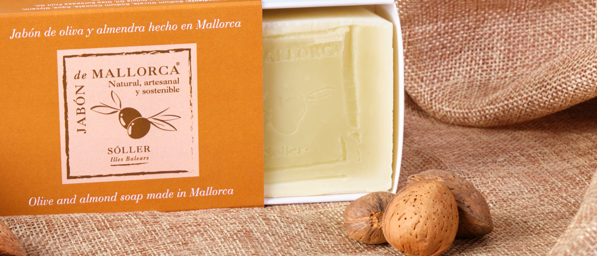 Jabón de Mallorca olive oil soap with almond