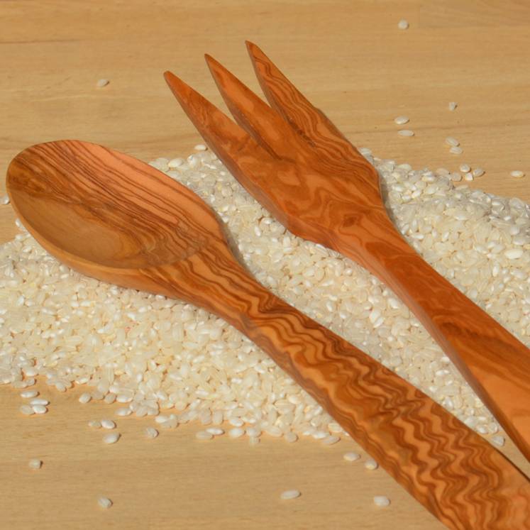 Olive wood cutlery