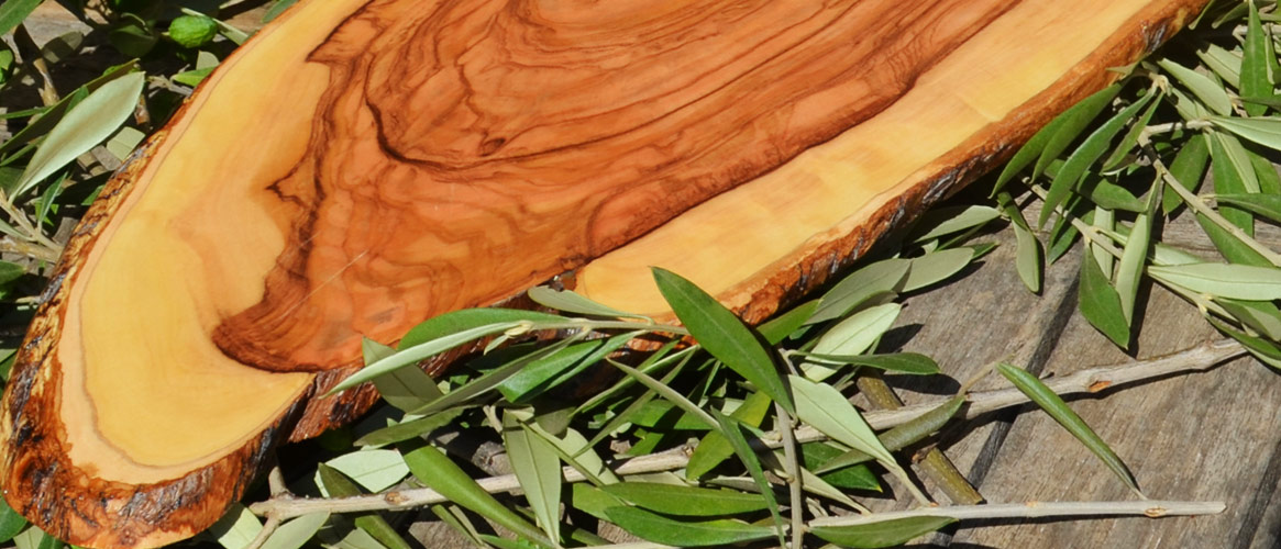 Olive wood cutting board