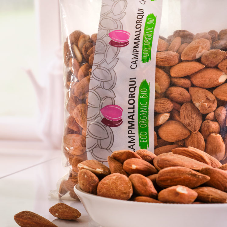 Camp Mallorquí Organic unpeeled almonds