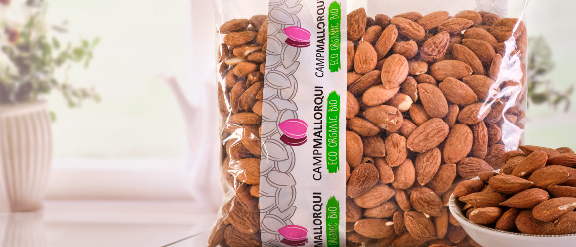 Camp Mallorquí organic unpeeled almonds