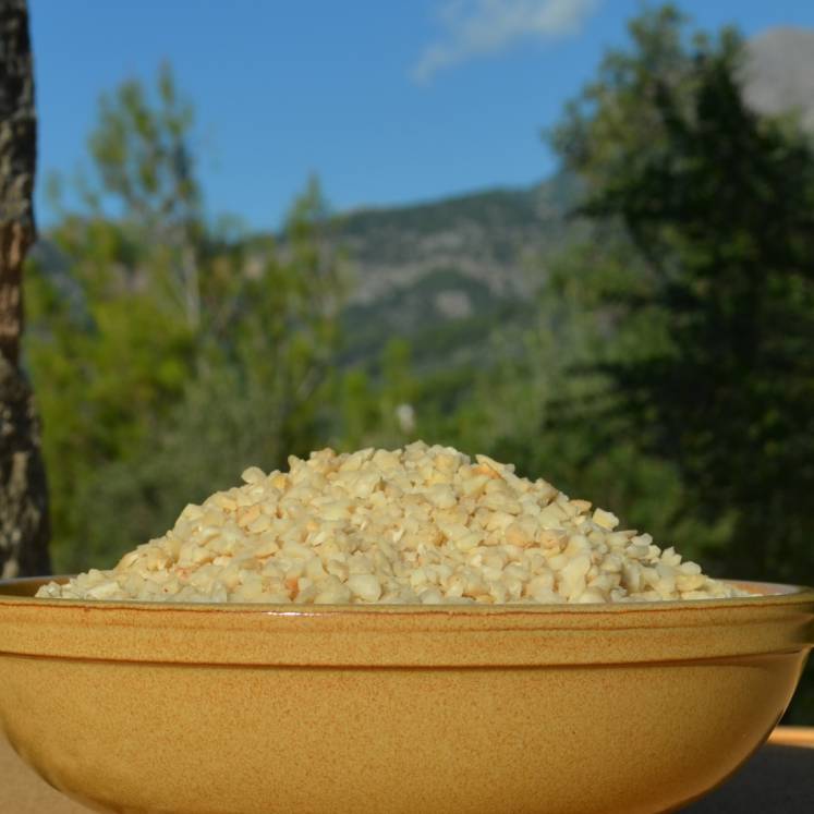 Camp Mallorquí Organic chopped almond 500g