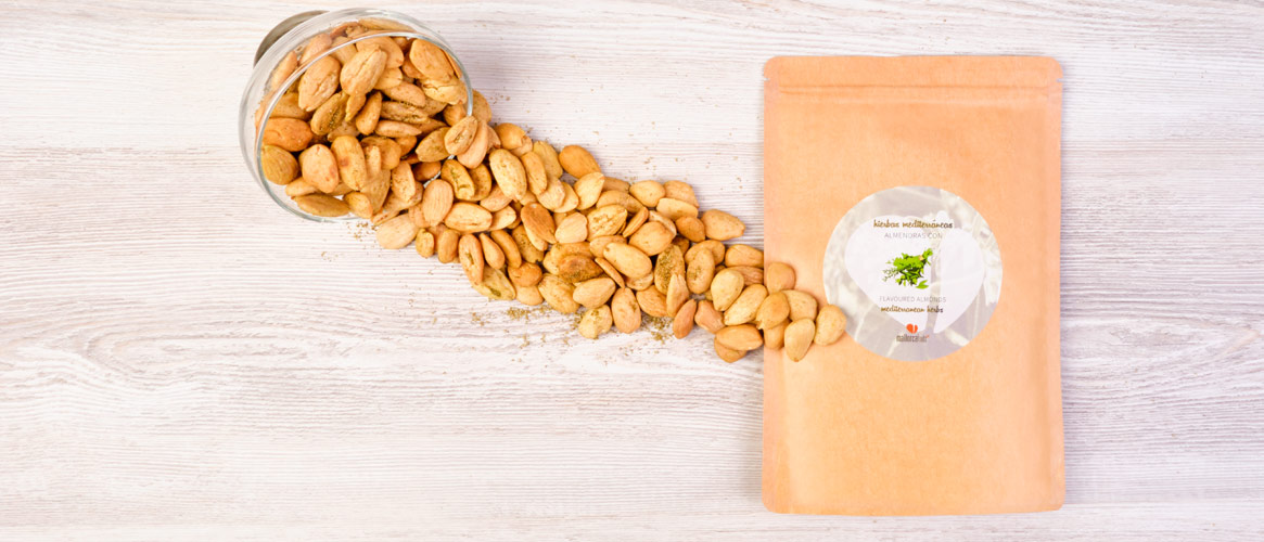 Roasted almonds with herbs and salt