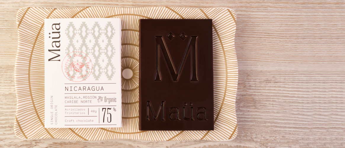 Maüa NICARAGUA 75% Organic dark chocolate
