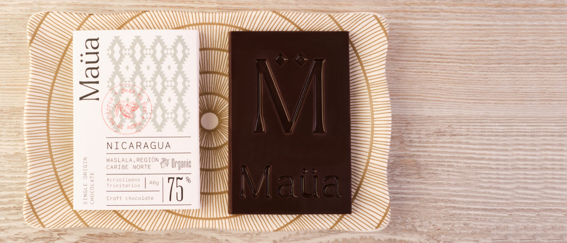 Maüa Chocolate negro ecológico