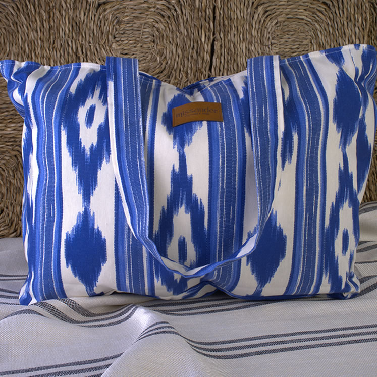 Grosse Stofftasche aus Ikat-Zungenstoff, blau