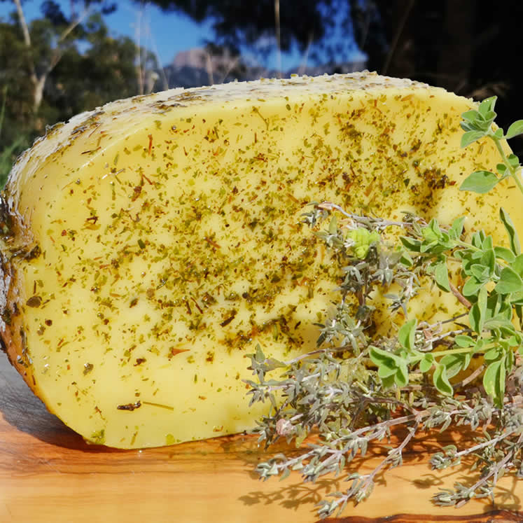 Burguera Fromage mi-sec au lait de vache et aux herbes