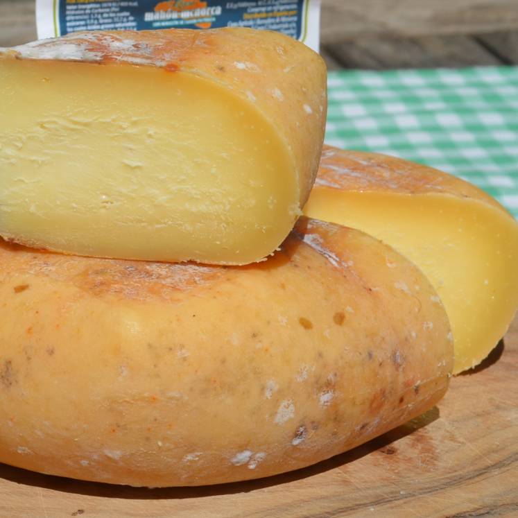 Queso Mahón Fromage mi-sec au lait de vache cru