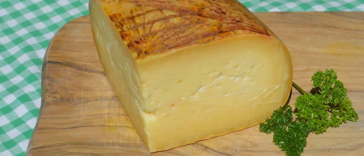 Queso Mahón Fromage mi-sec au lait cru de vache et brebis