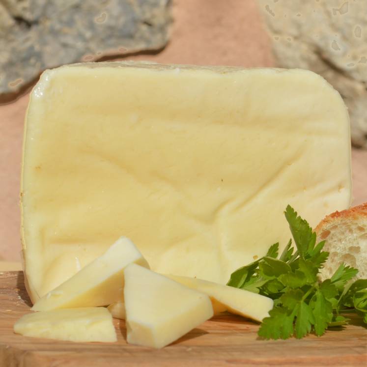 Illa de Vent queso tierno de leche de vaca entera
