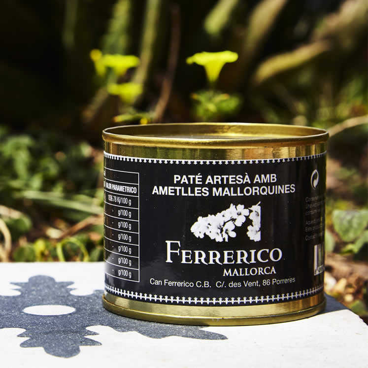 Ferrerico Paté de hígado con almendras